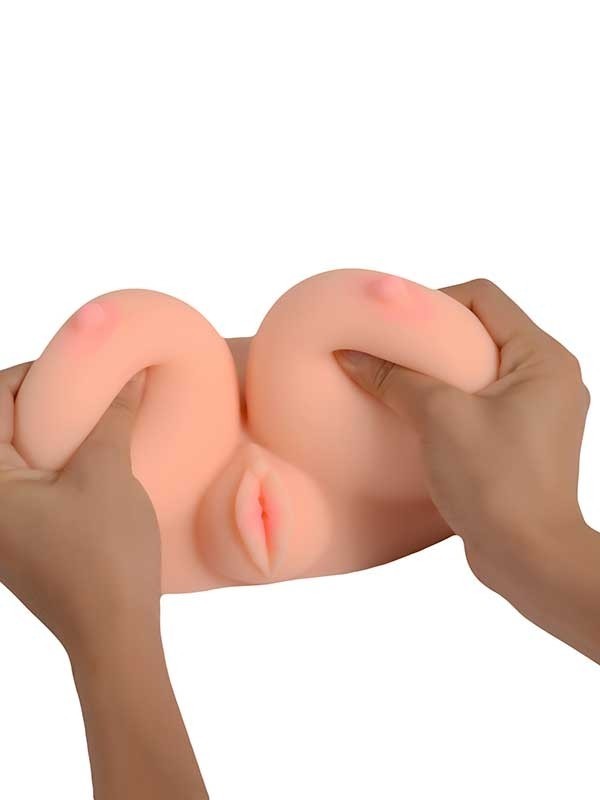 Göğüslü vajina masturbatör